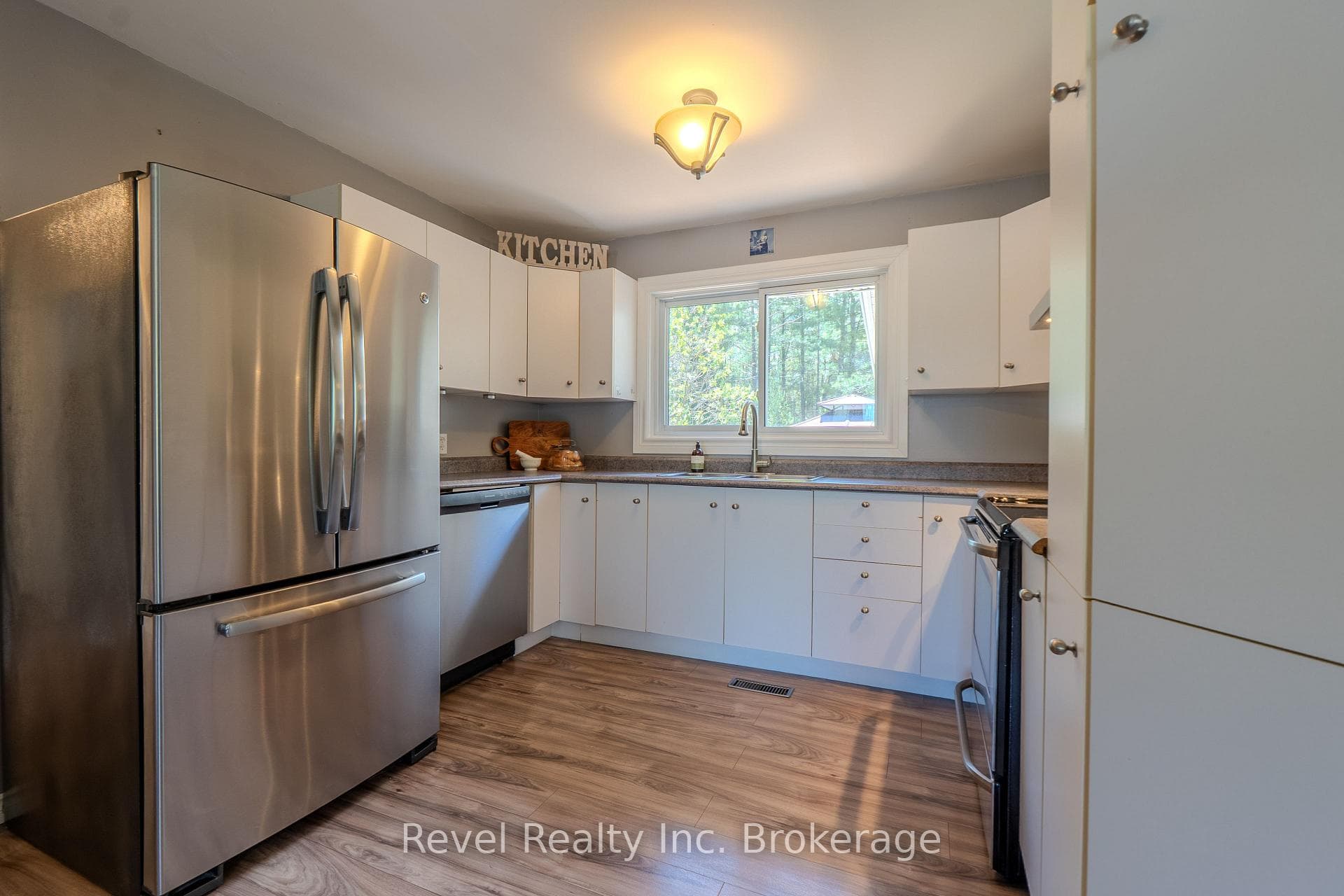 1827 Highway 654 N/A photo 12