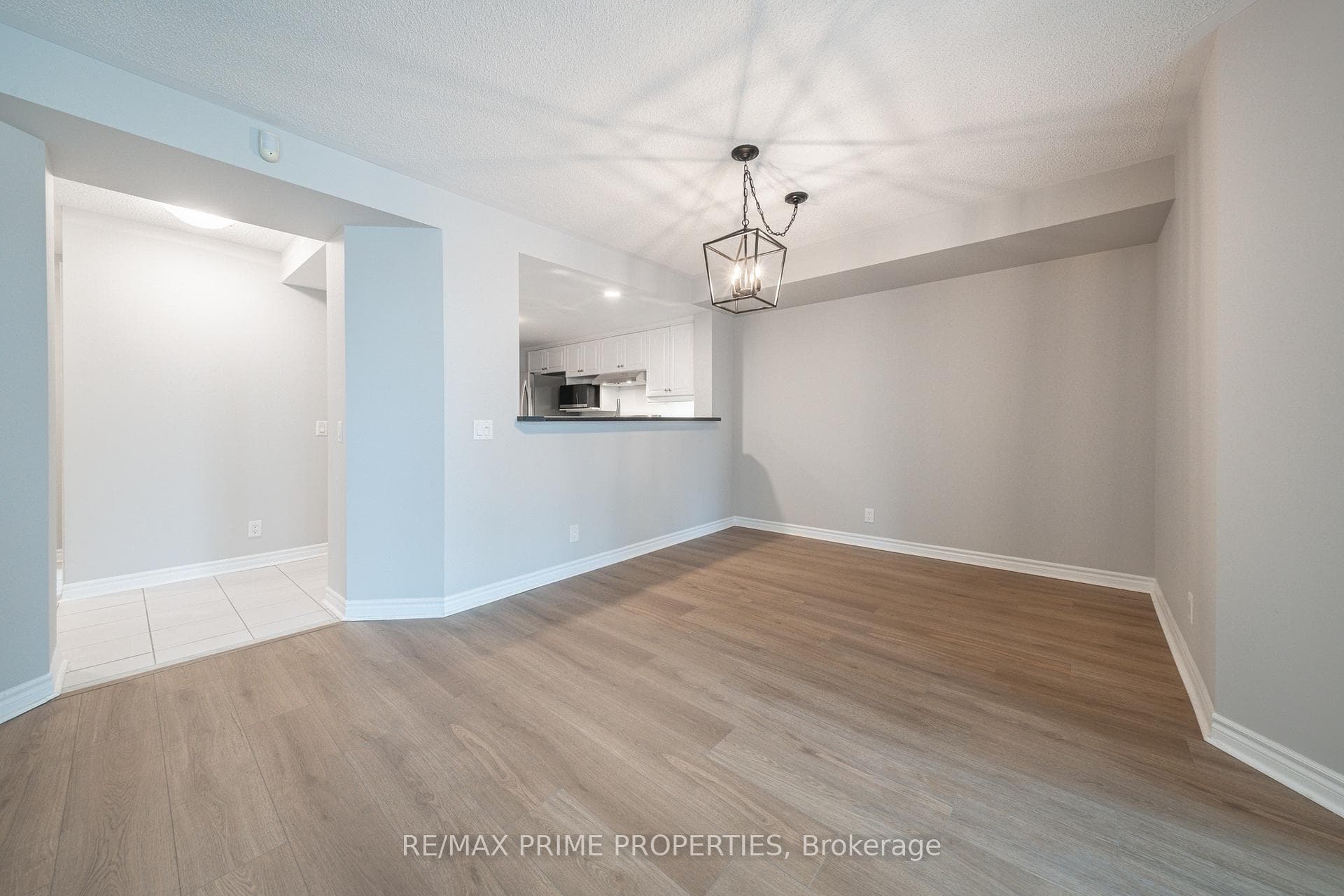 85 The Boardwalk Way Unit 320 photo 15