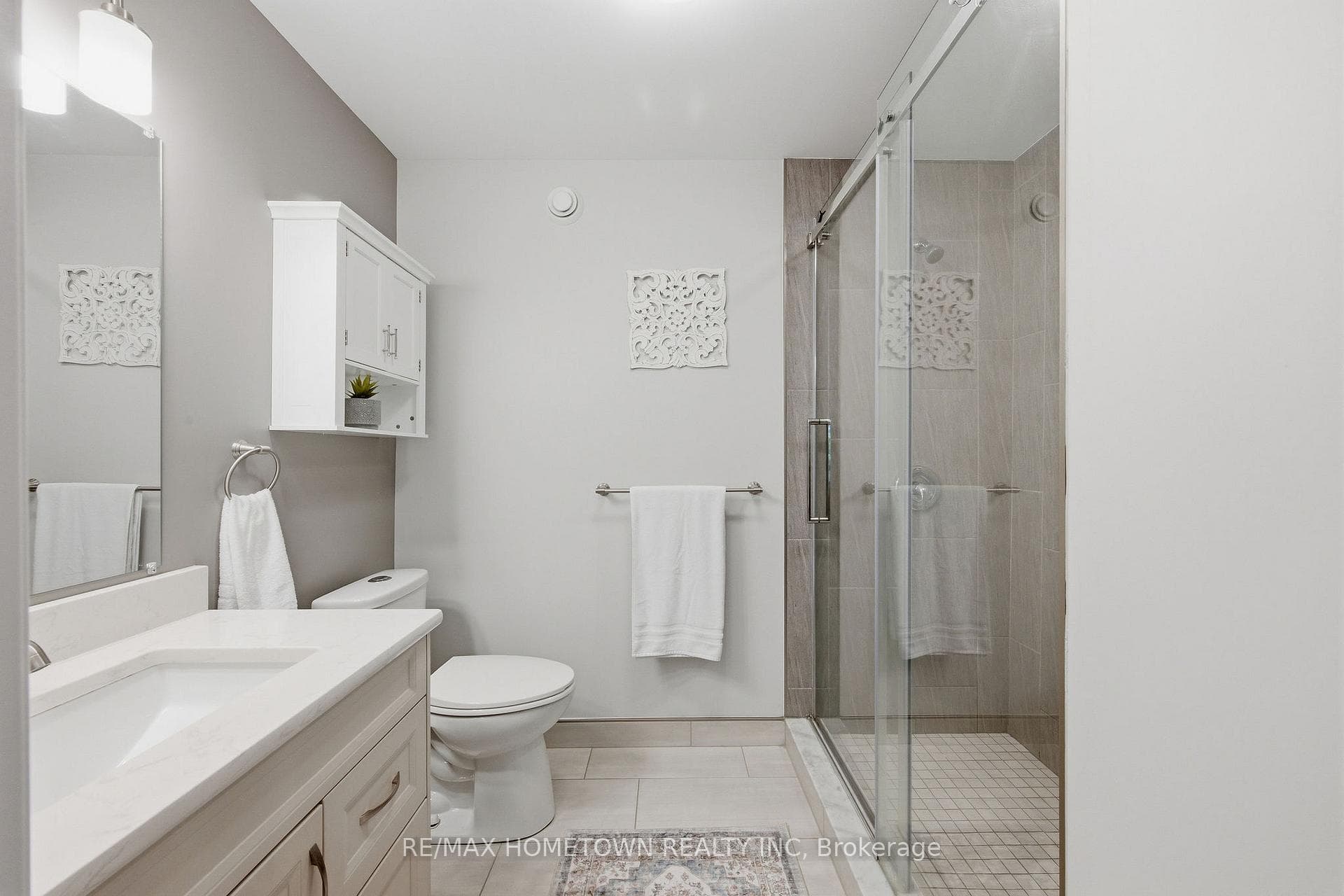 Primary ensuite