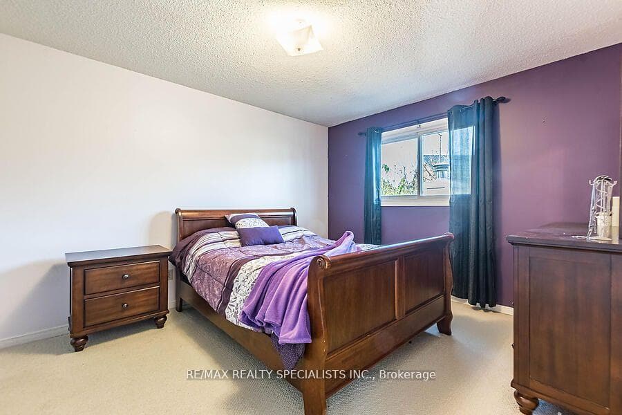 6525 WARBLER Lane photo 19