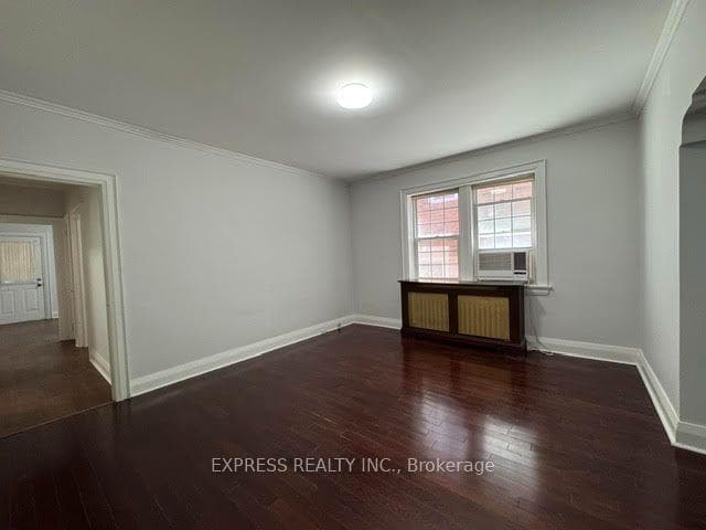 167 Highbourne Road Unit Main photo 8