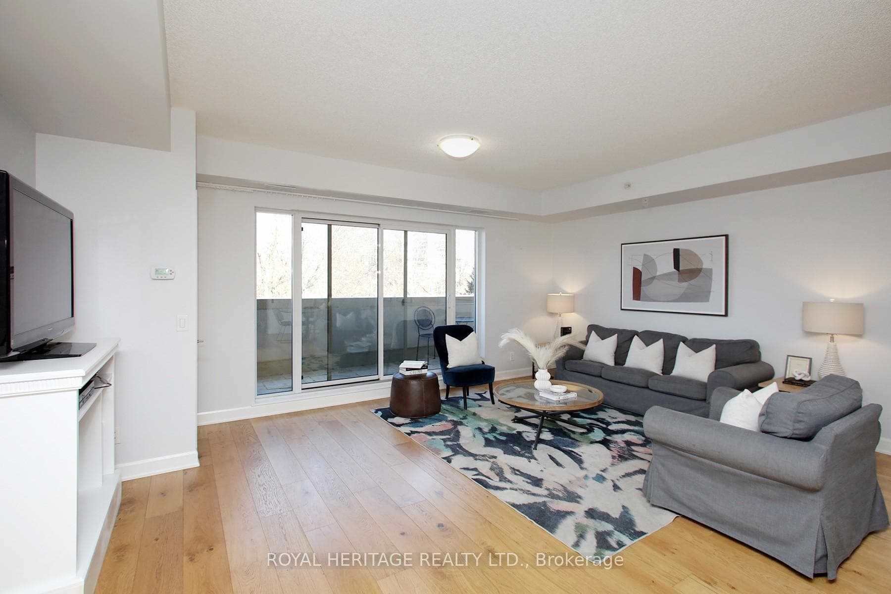 580 Kingston Road Unit 109 photo 13