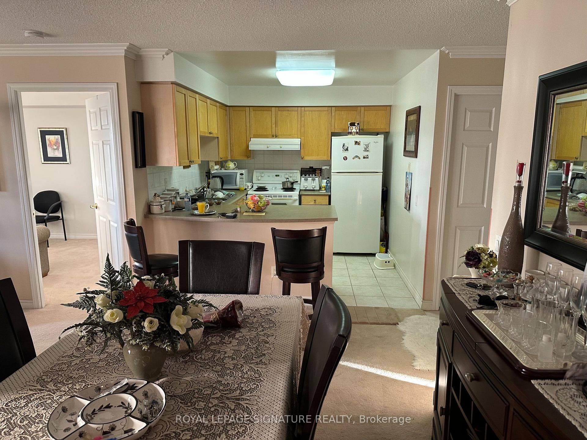 25 Kingsbridge Garden Circle Unit 2219 photo 6