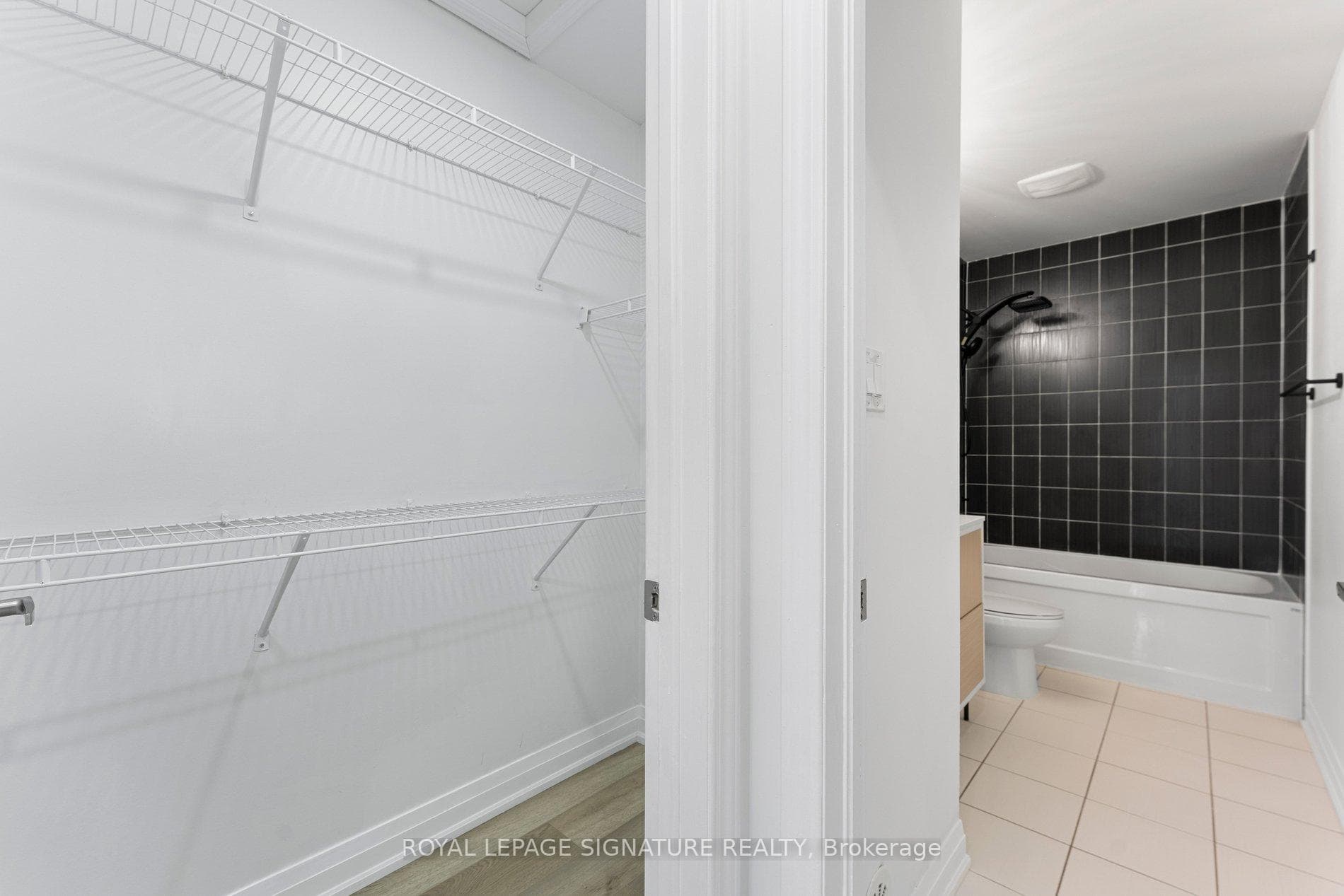 122 Baycliffe Crescent photo 29