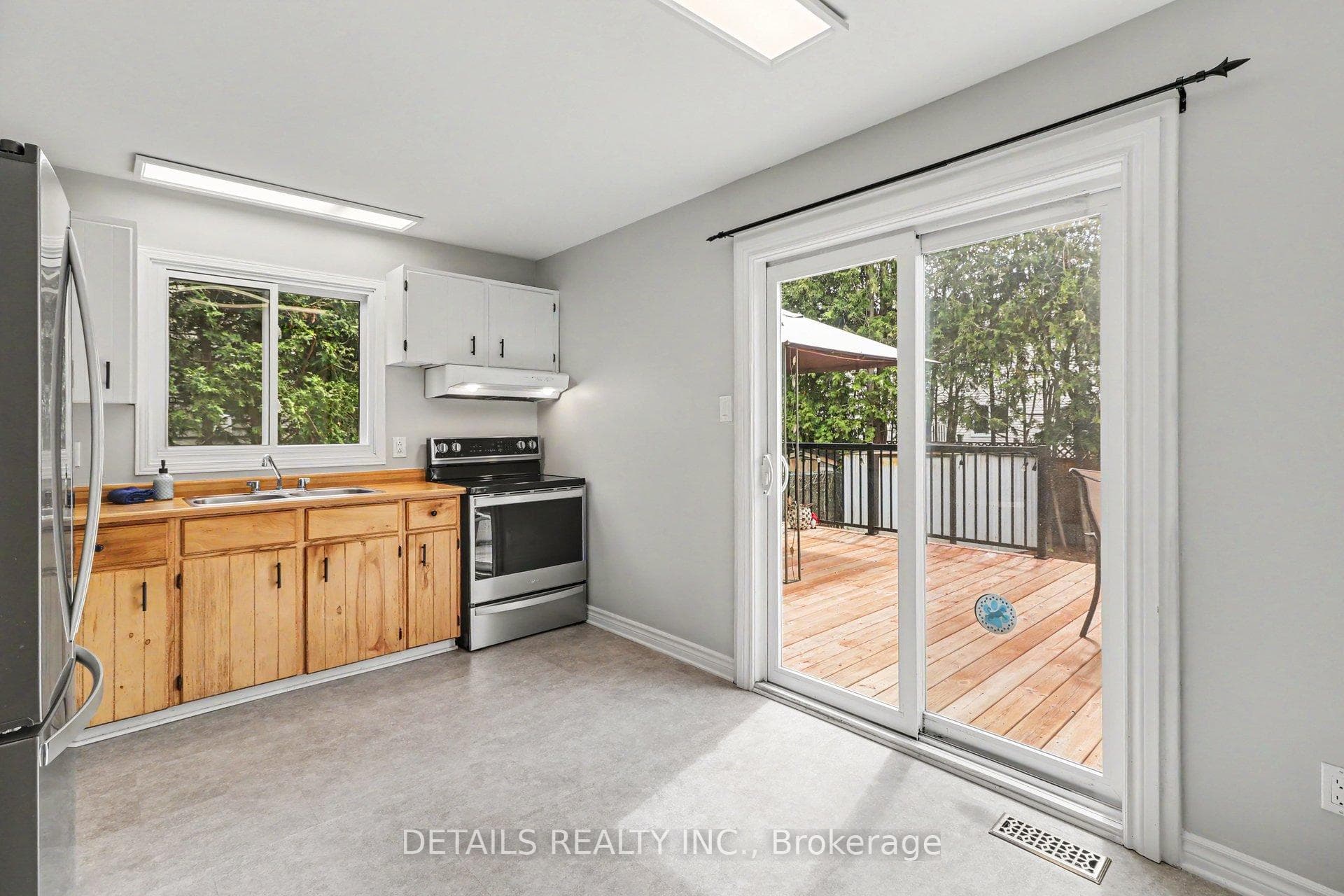 1078 St Jovite Ridge photo 11