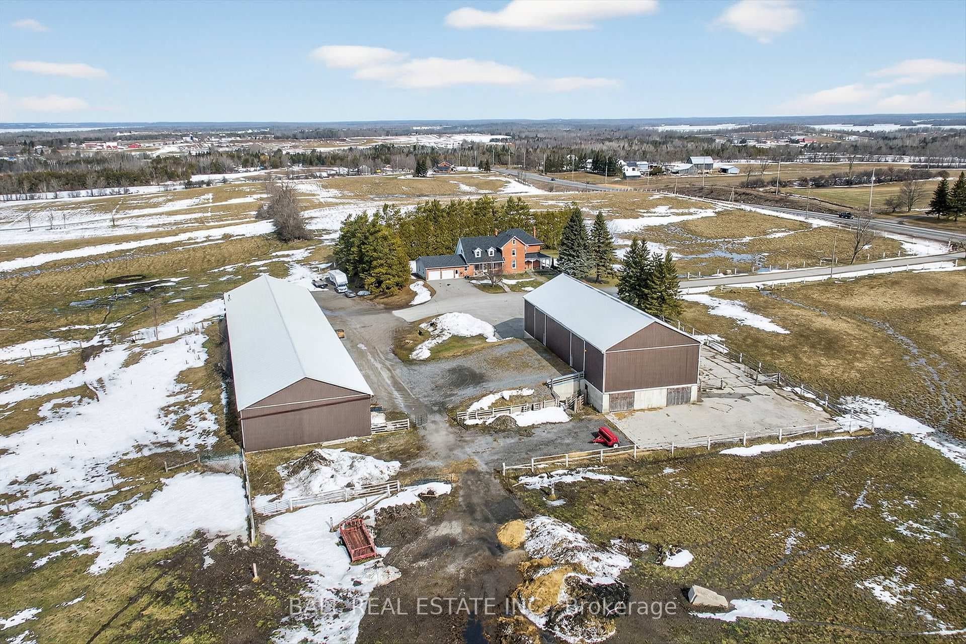 1034 Tara Road photo 47