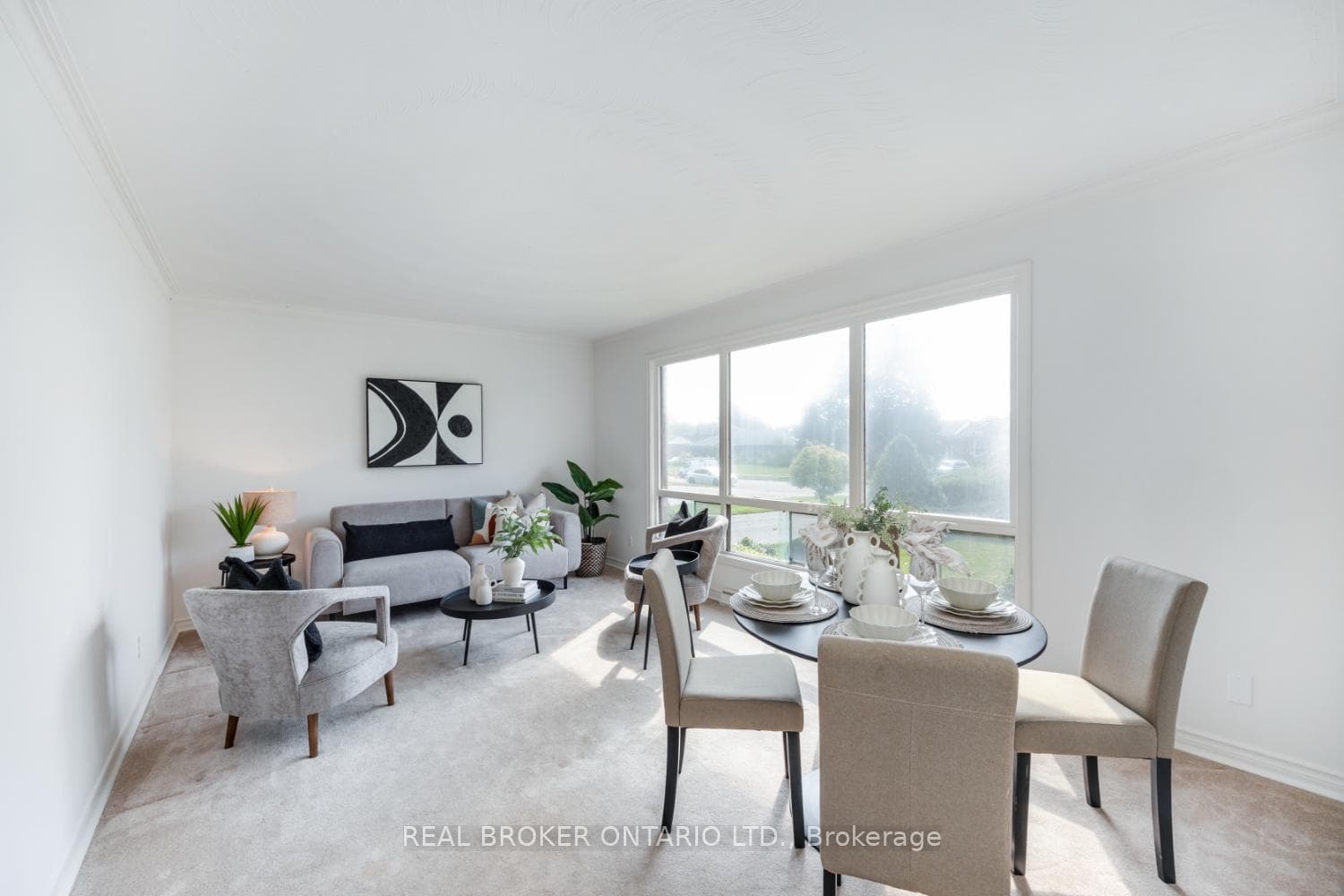17 Jane Avenue photo 8