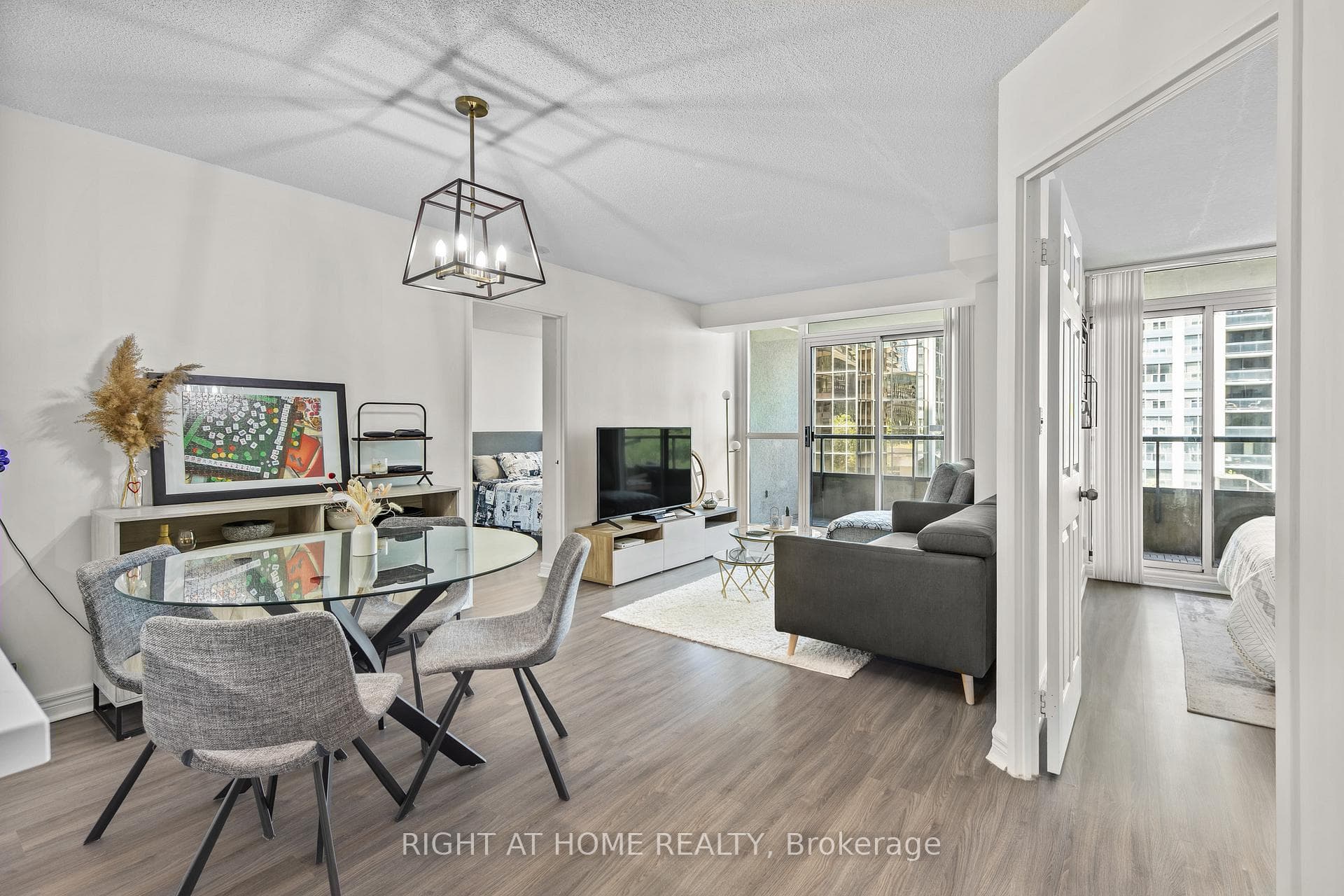 23 Hollywood Avenue Unit 503 photo 4