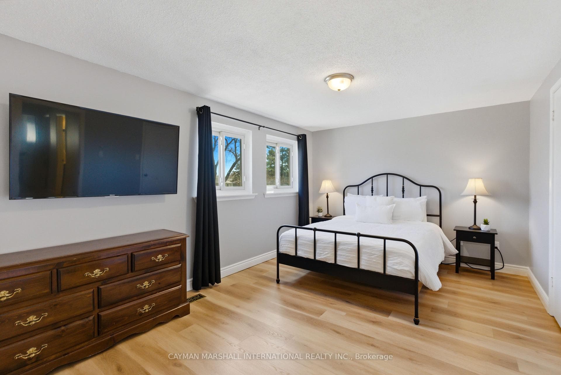 44 Jenkins Lane photo 11
