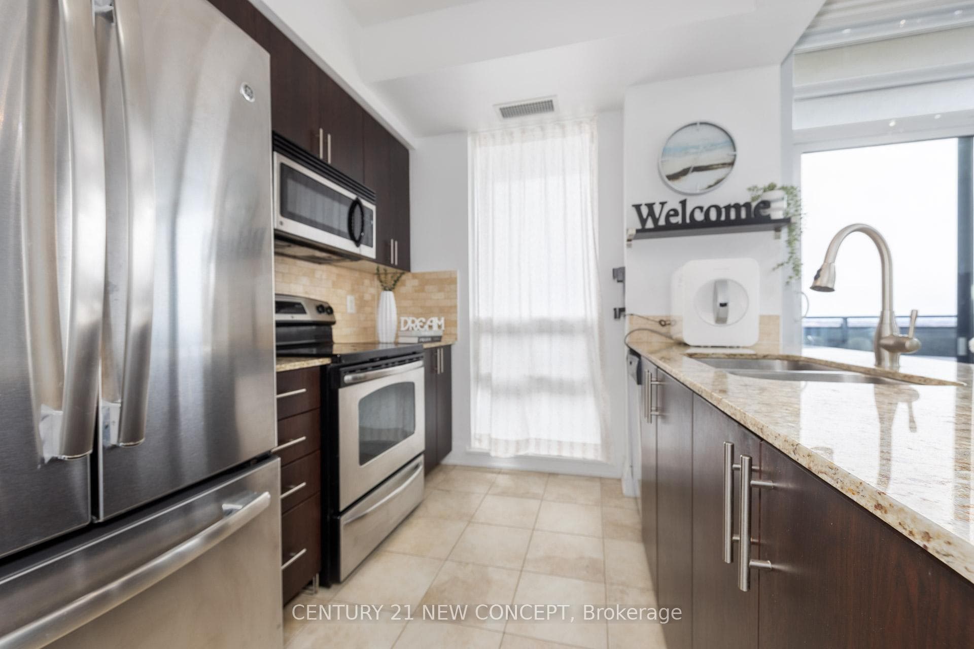 520 Steeles Avenue Unit 1212 photo 7