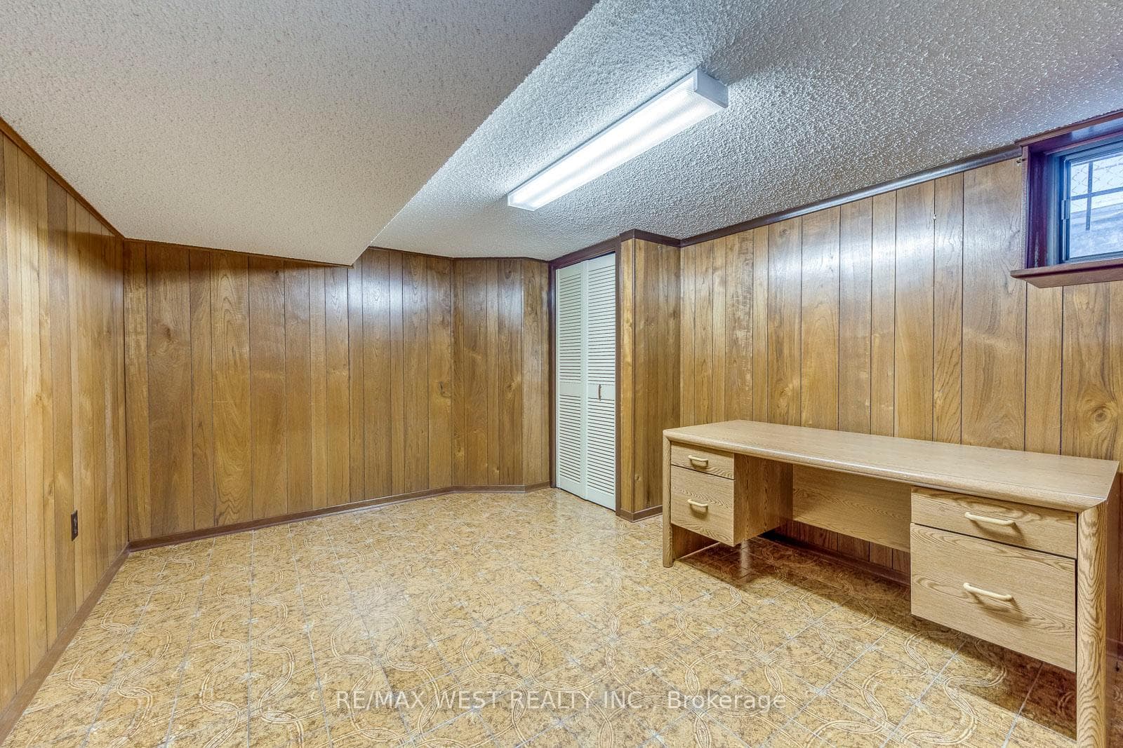 66 Prince Charles Drive photo 29