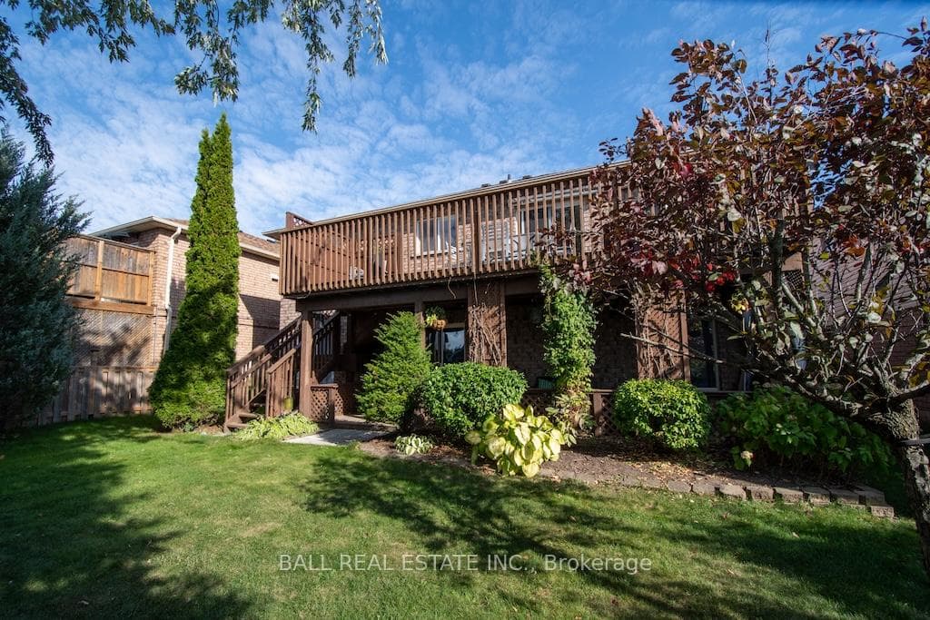 2546 Marsdale Drive photo 38