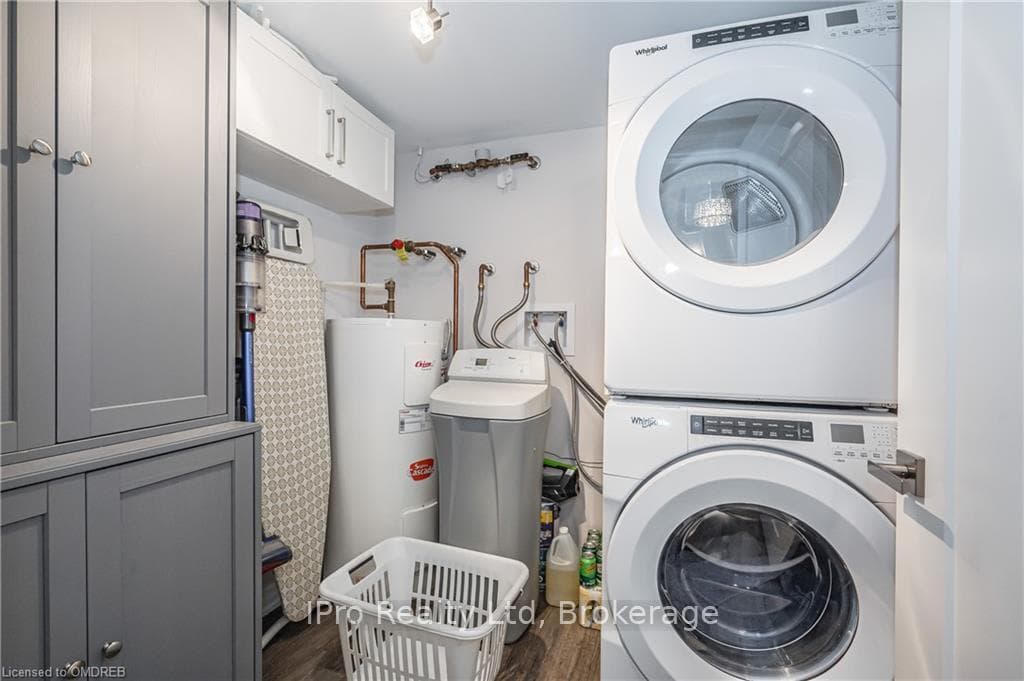 104 SUMMIT RIDGE Drive Unit #211 photo 18