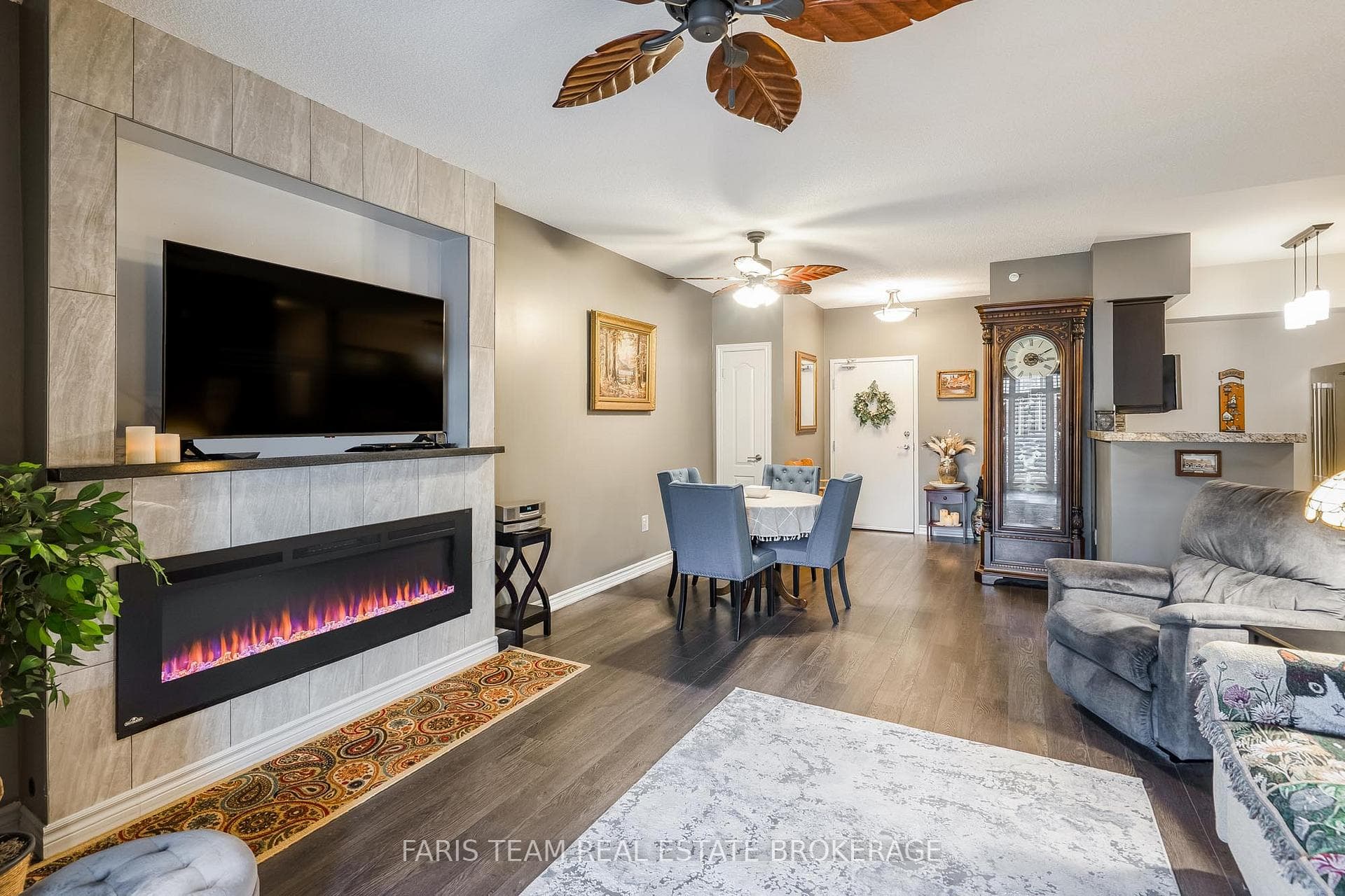 40 Ferndale Drive Unit 210 photo 16
