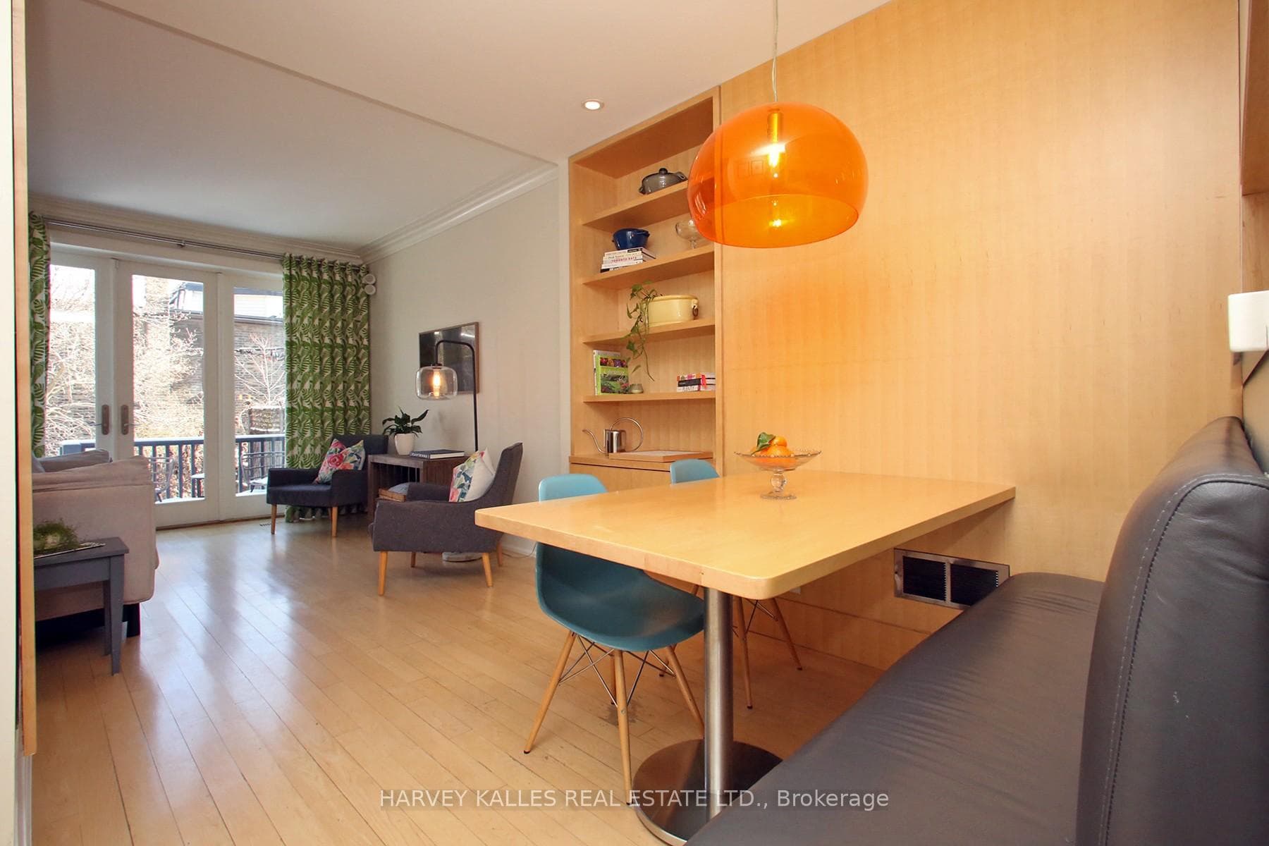 431 Sumach Street photo 17