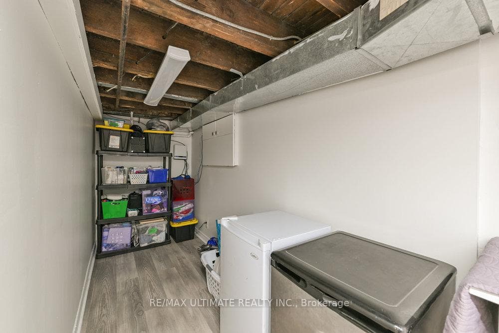 19 Cayuga Avenue photo 25