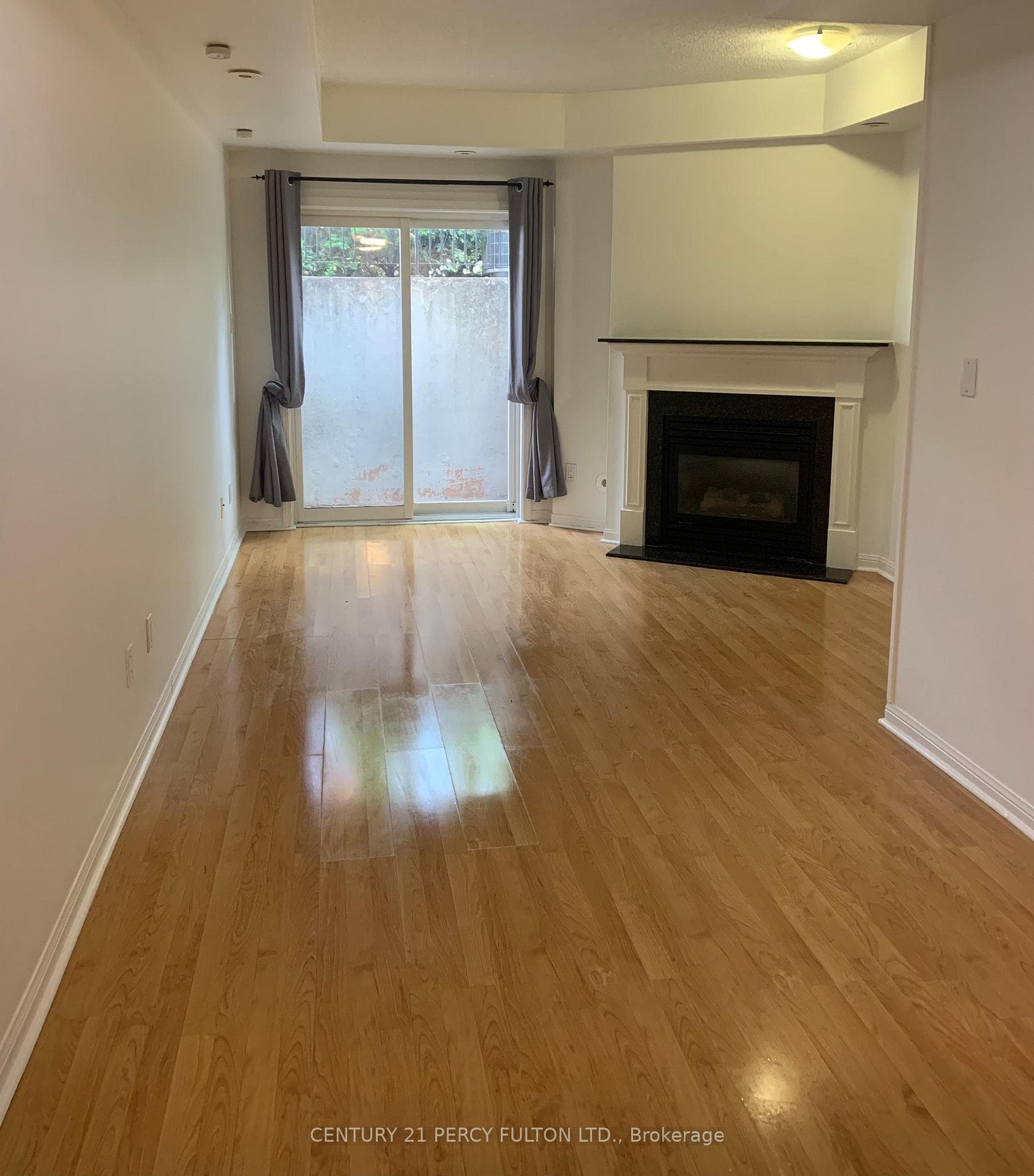 20 Machells Avenue Unit 112 photo 7