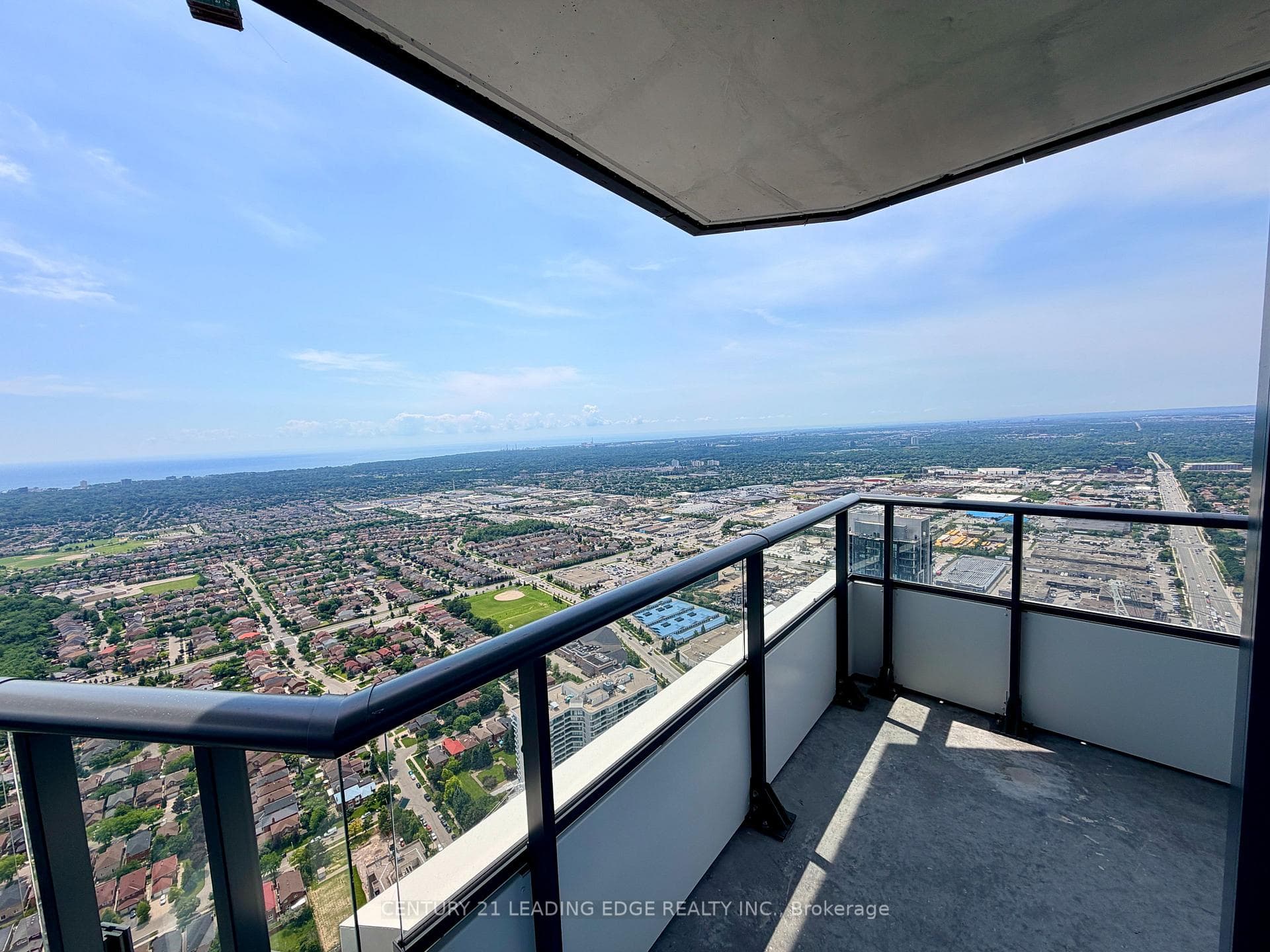 Walkout Balcony (South View)