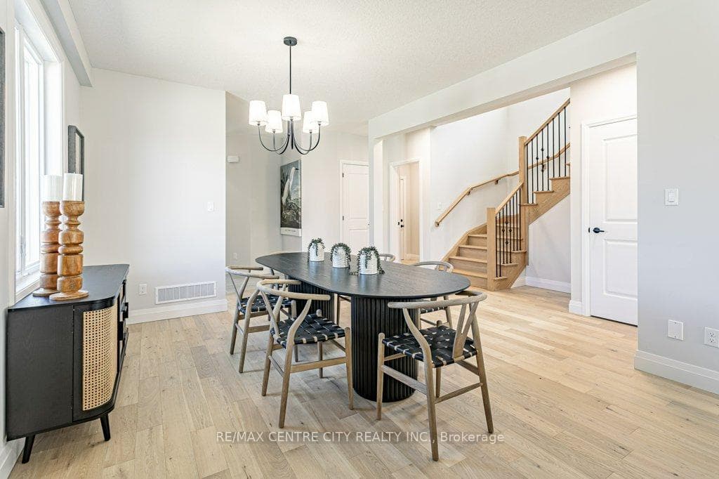 1200 Emma Chase Drive photo 10