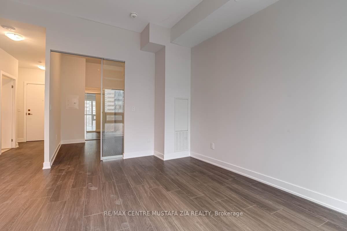 430 Square One Drive Unit 322 photo 7
