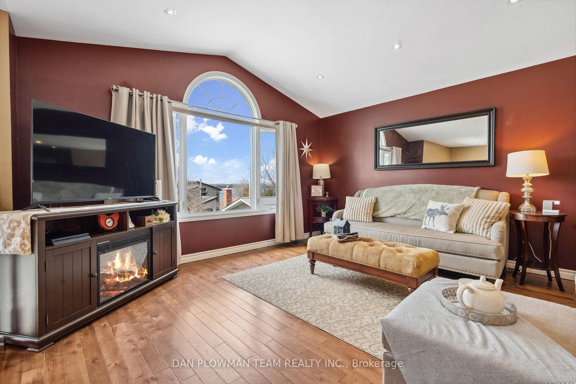 40 McGill Drive photo 10
