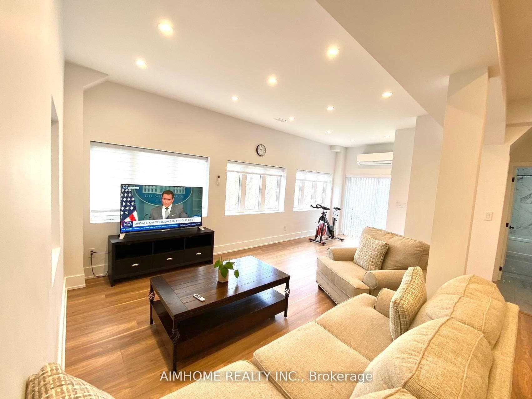 225 Maxwell Street Unit (Lower) photo 19