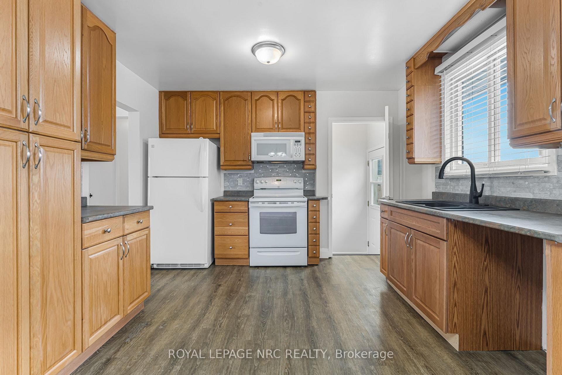 5 Ashford Place photo 20