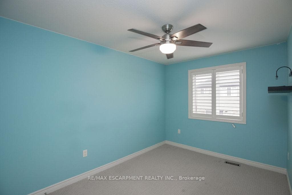 85 Chamomile Drive photo 31