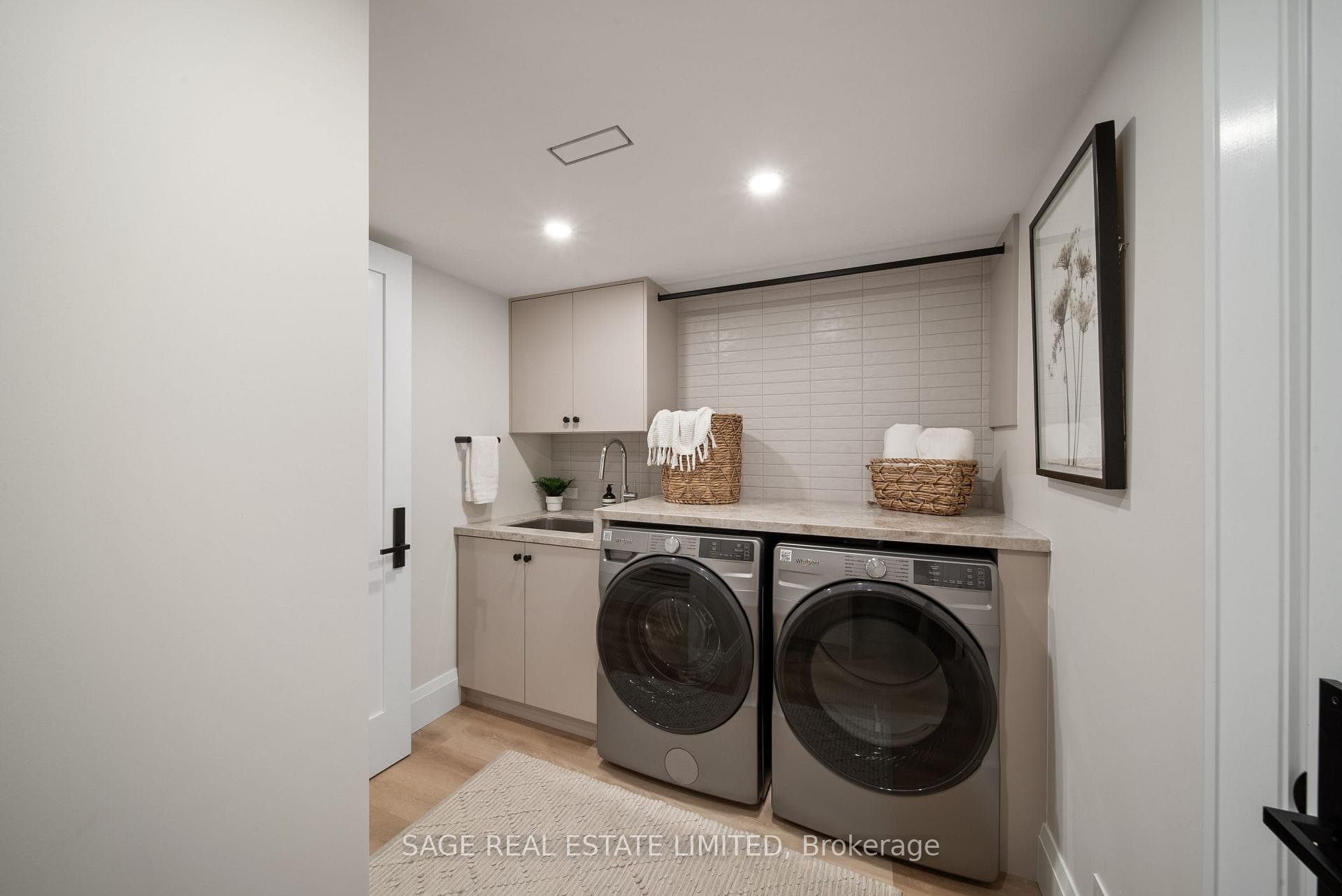 116 Lee Avenue photo 42