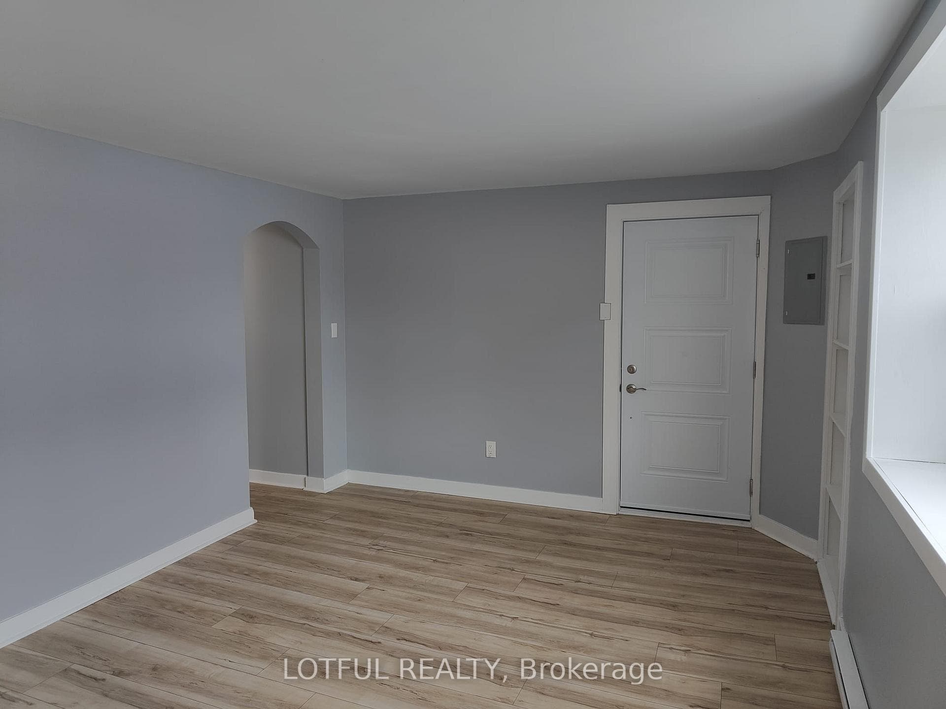 17 Main Street Unit 2 photo 2