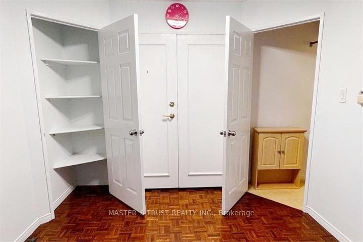 195 St Patrick Street Unit 404B photo 11