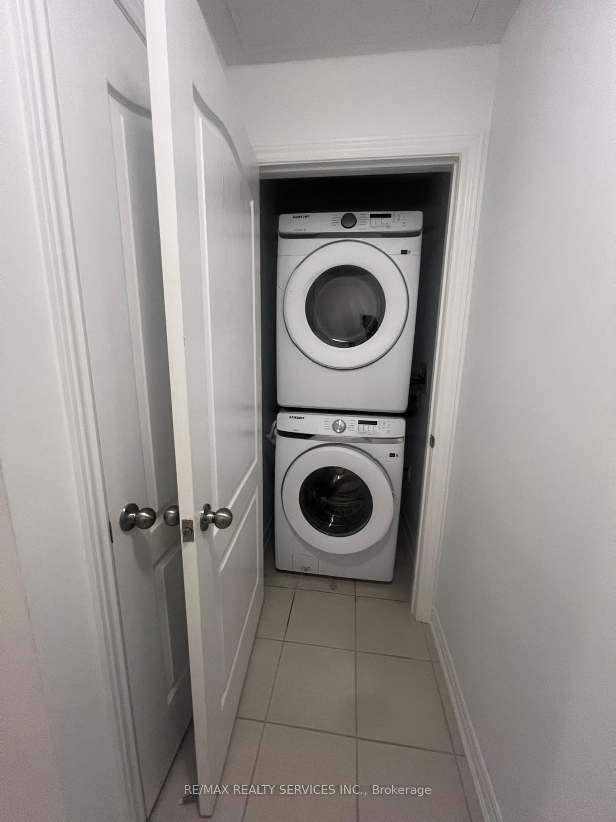 4 Joseph Halbert Place photo 22