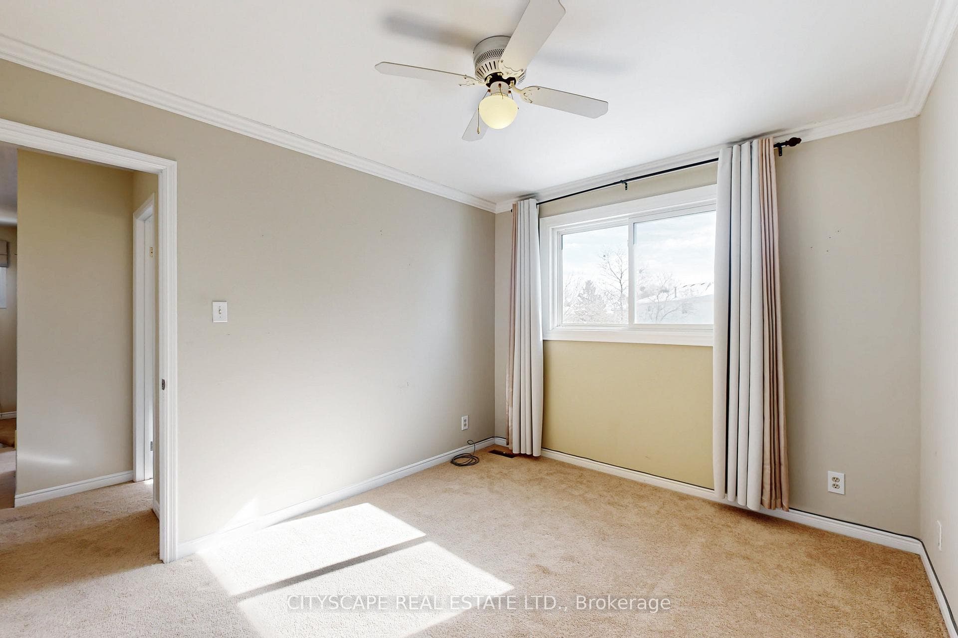 65 Riverglen Drive photo 27