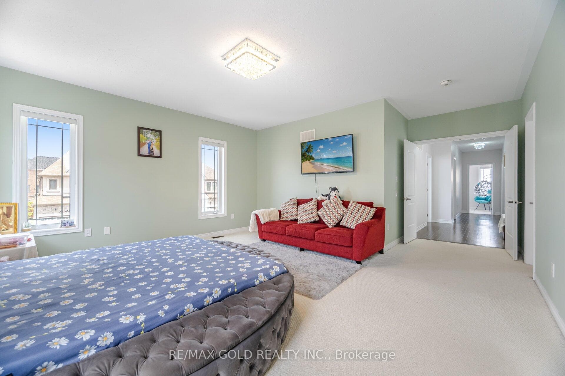 54 Ash Hill Avenue photo 20