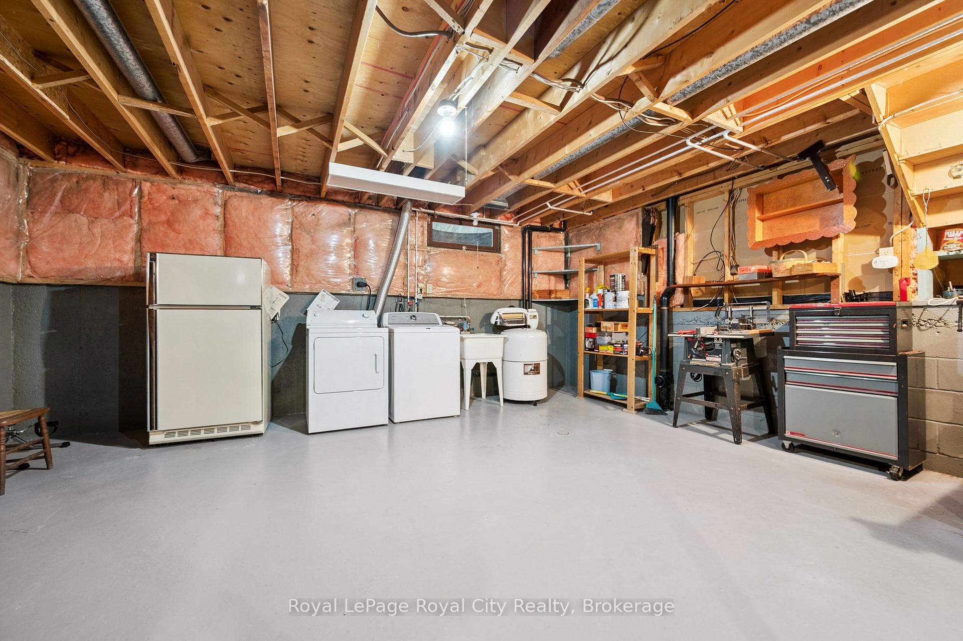 3 Cabot Court photo 32