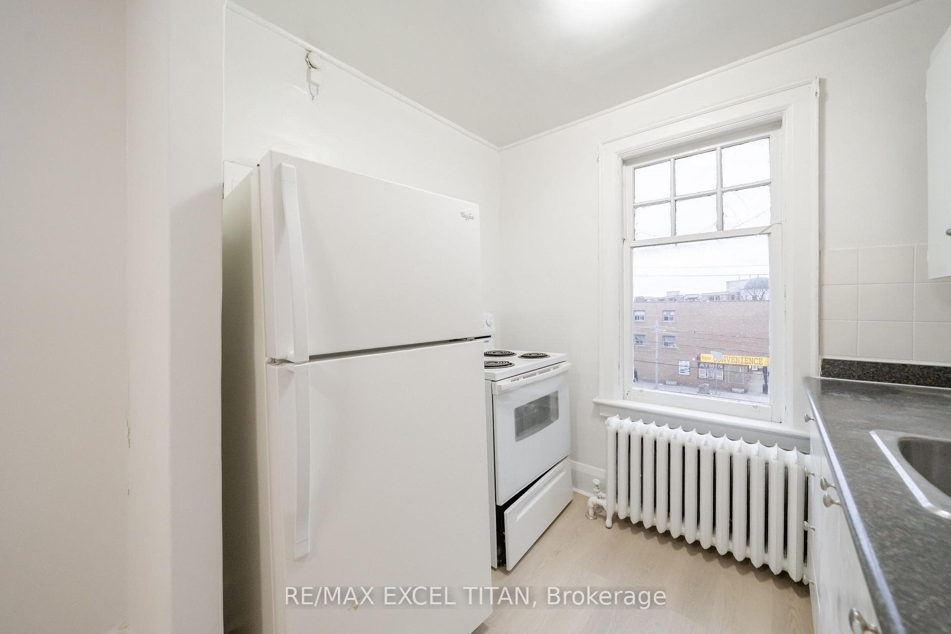 4 Kingston Road Unit 39 photo 9