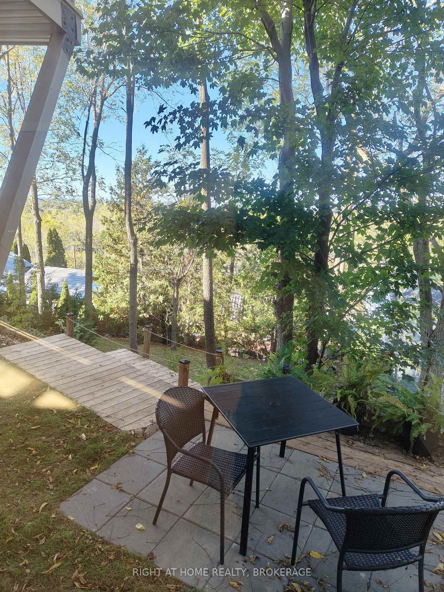 22 Ursula Avenue photo 10