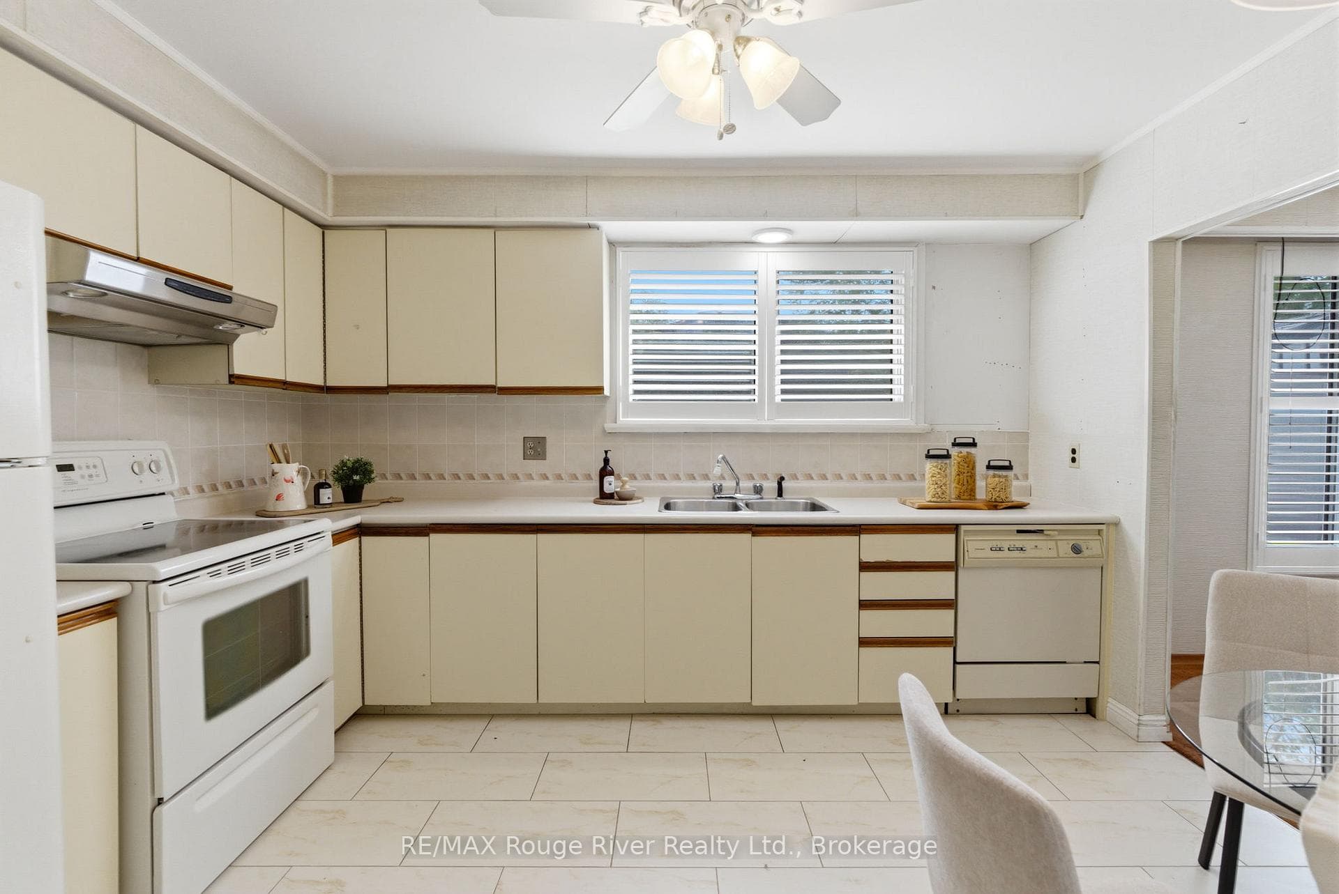 18 Strathy Road photo 15