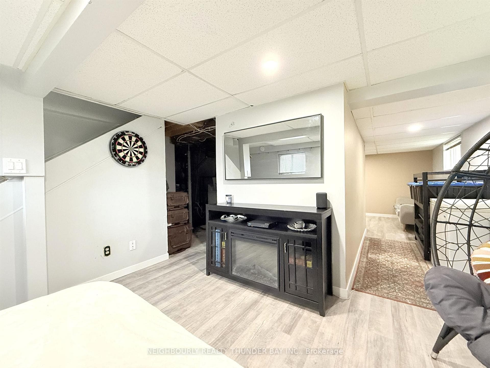 148 Machar Avenue photo 32