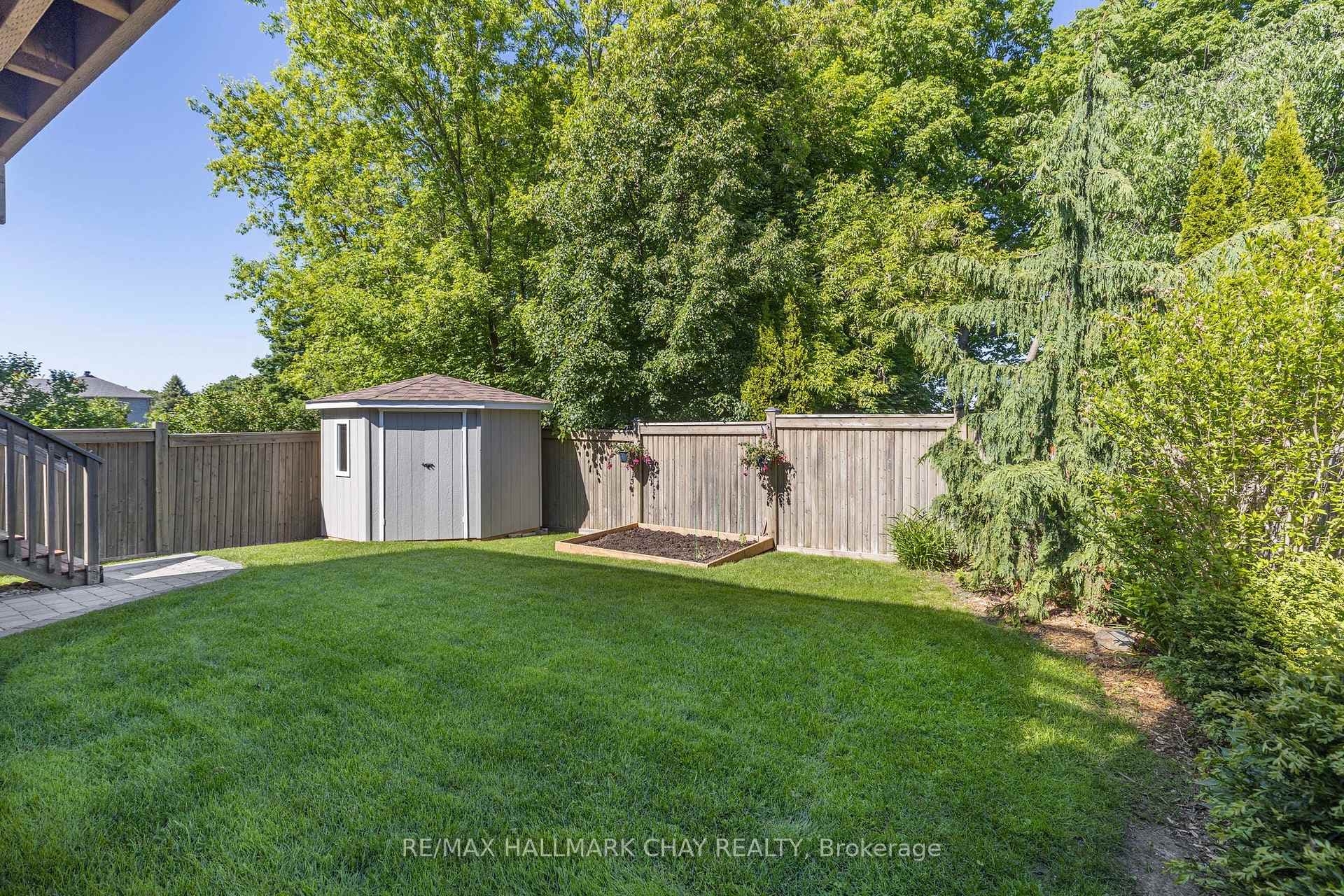9 Tascona Court photo 29