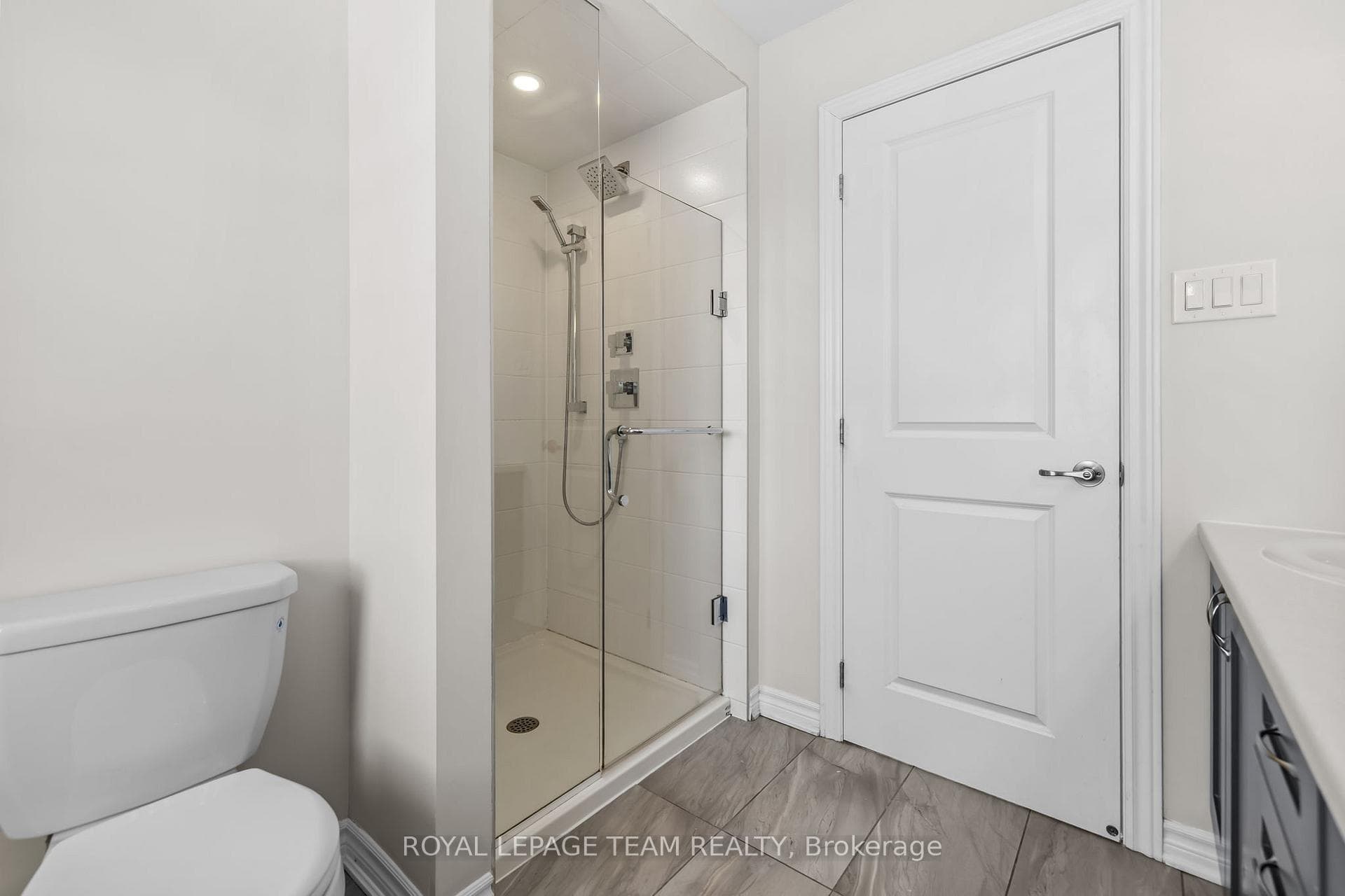 1001 Shimmerton Circle photo 24