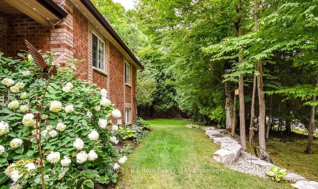 1 Blackcomb Drive photo 39