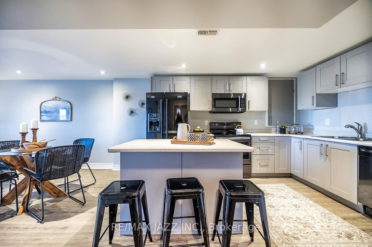 32 Parkins Drive photo 24