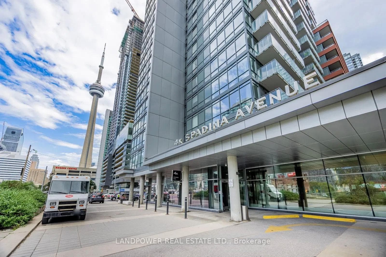 4K Spadina Avenue Unit 720 photo 41