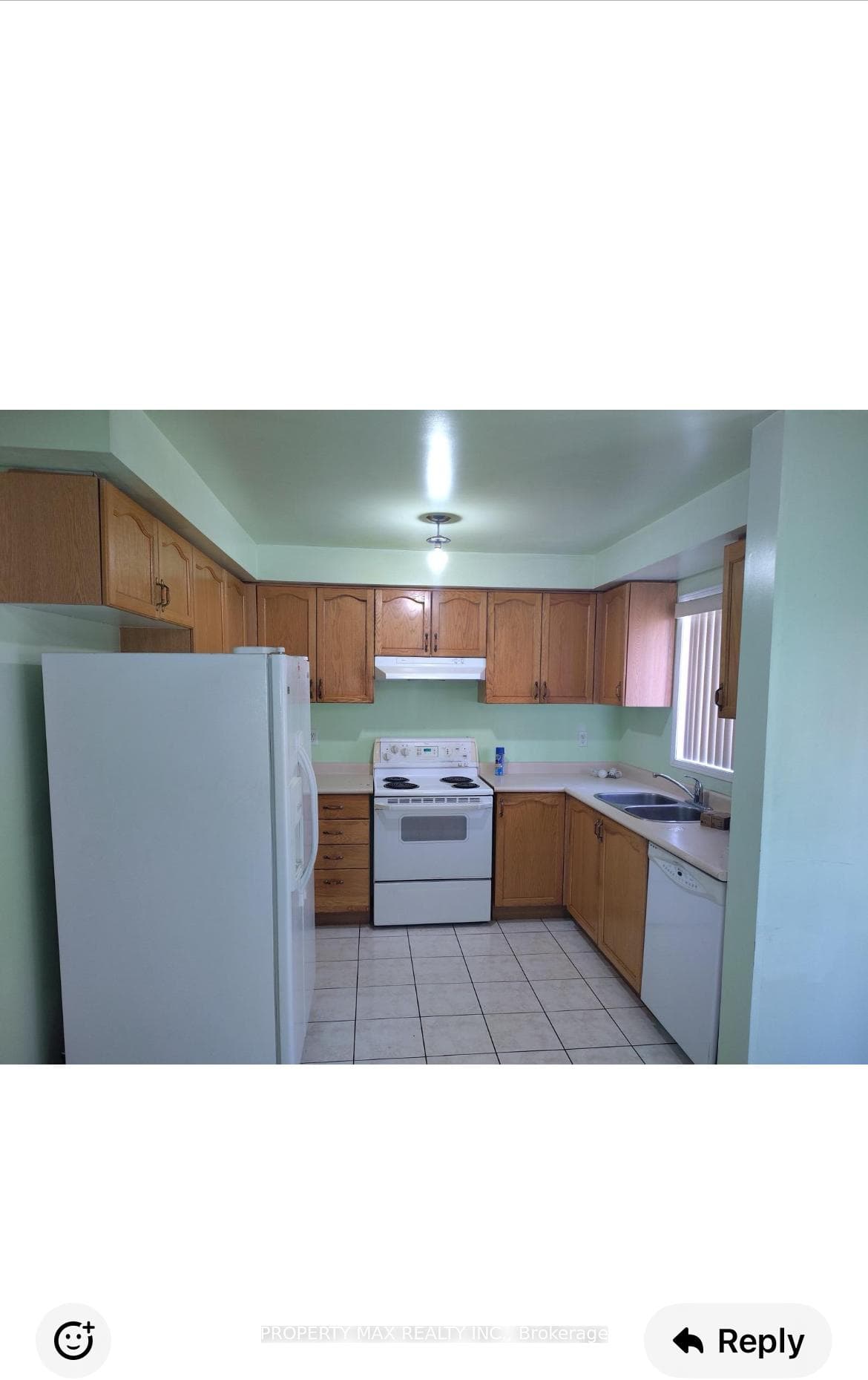 144 Dells Crescent photo 3