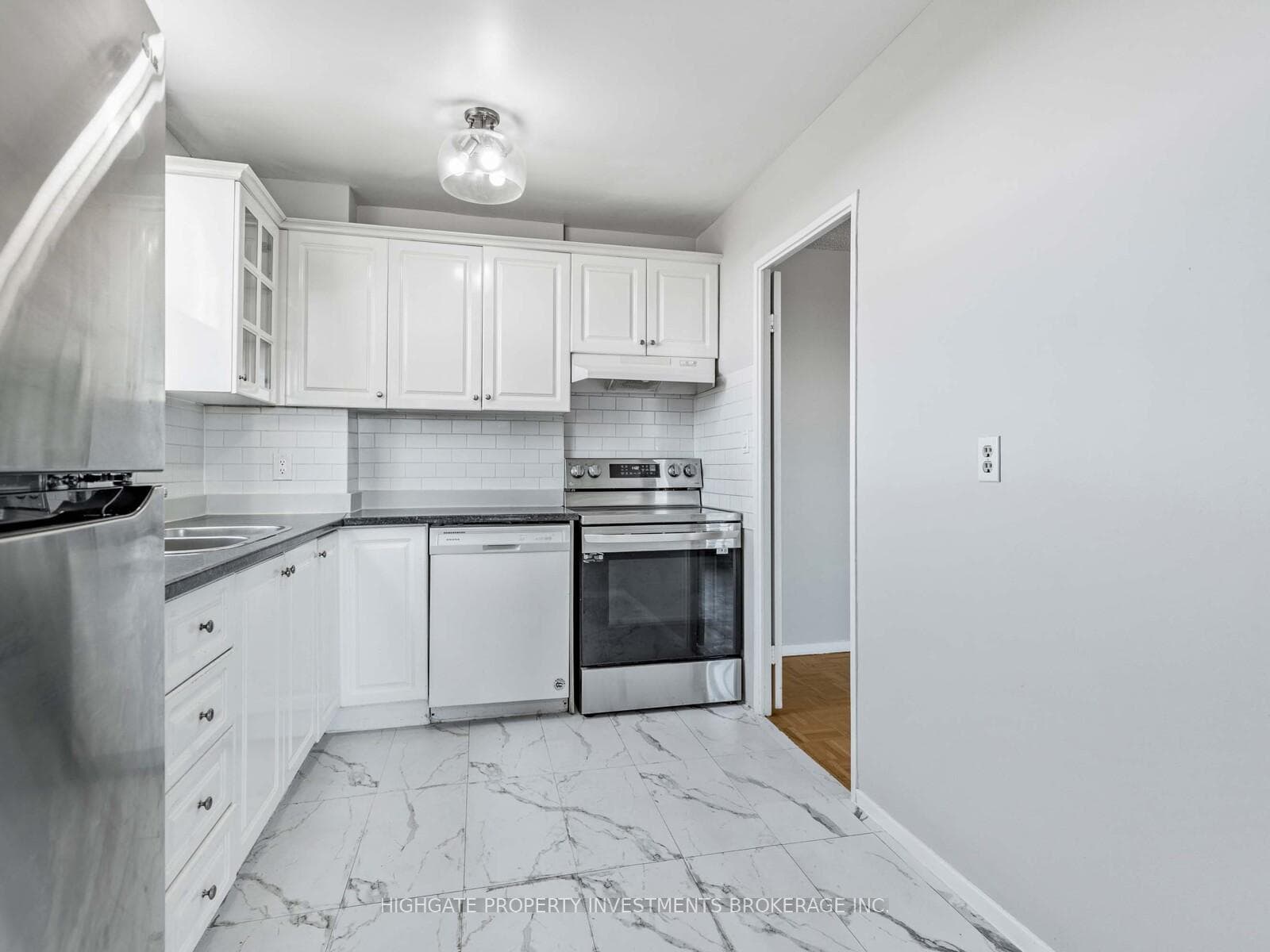 60 Pavane Linkway Road Unit 1414 photo 6