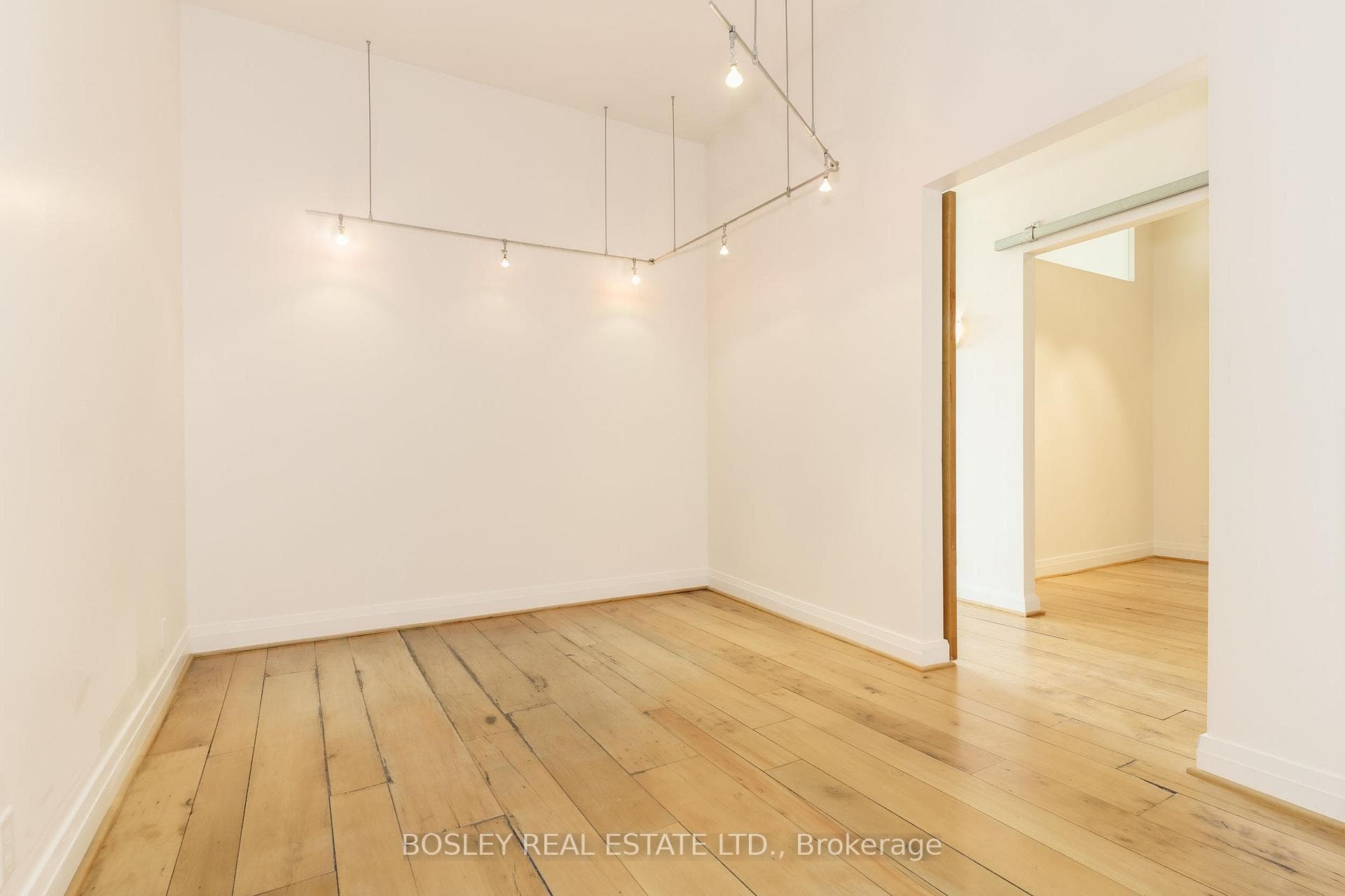 700 King Street Unit 1212 photo 22