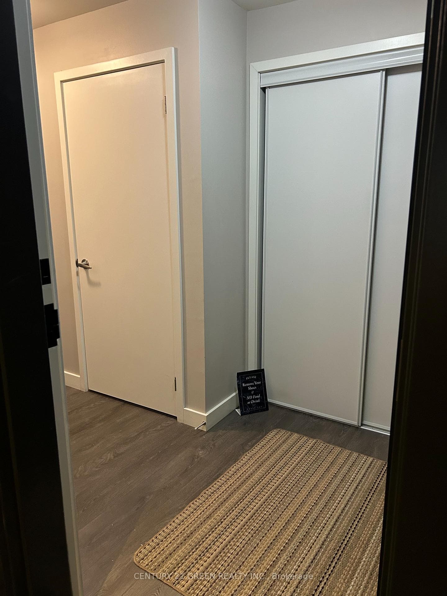 210 Sabina Drive Unit 403 photo 9
