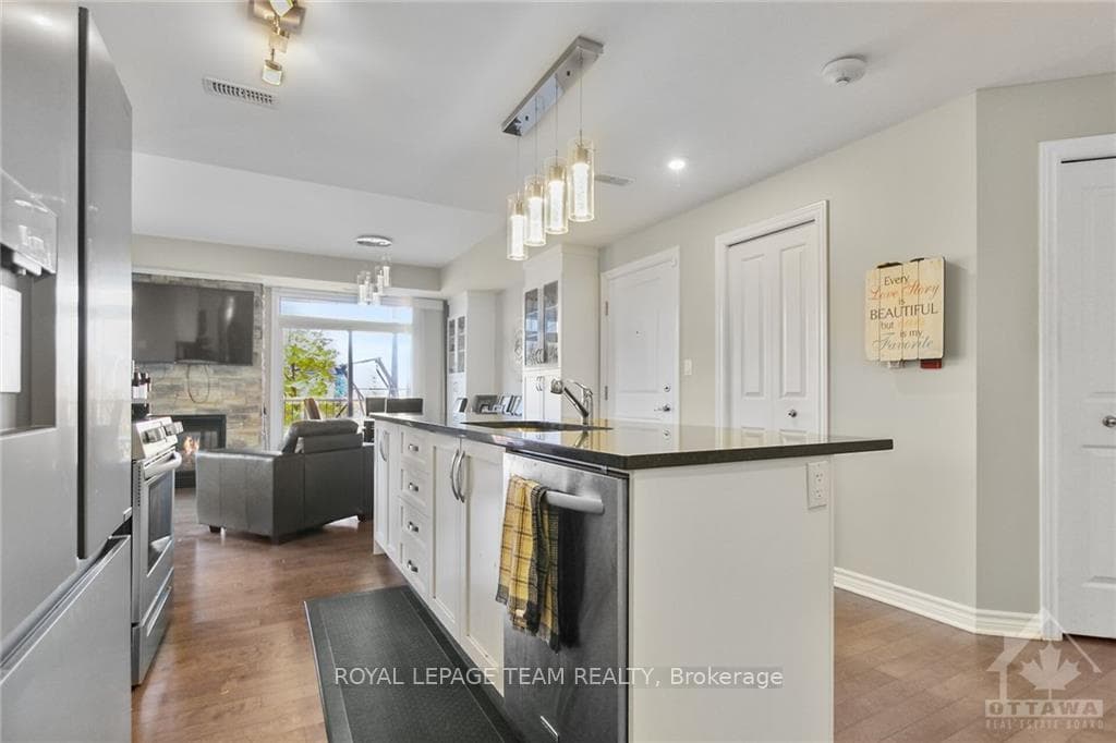 80 PRESTIGE Circle Unit 3 photo 6