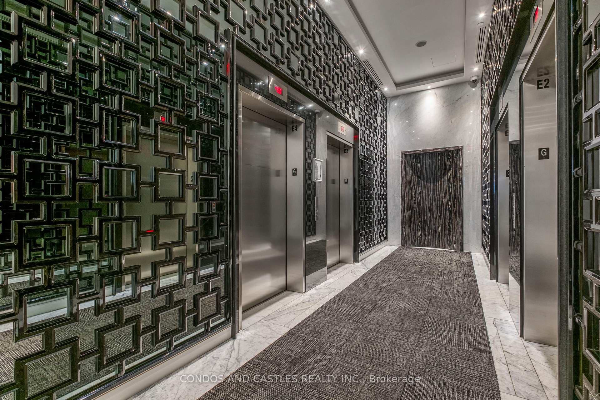 88 Park Lawn Road Unit 2907 photo 10